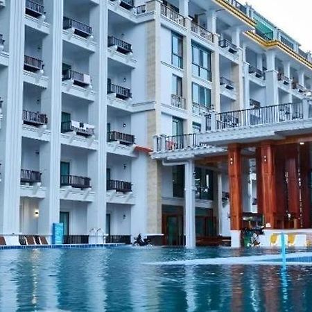 Thavisouk Riverside Hotel Vang Vieng Ngoại thất bức ảnh